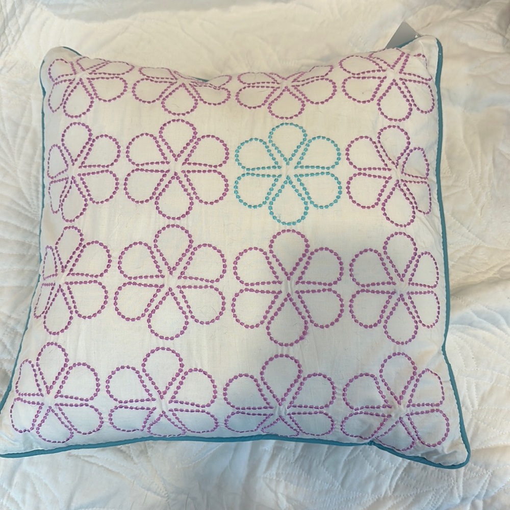 Steve Madden Stella Decorative Pillow